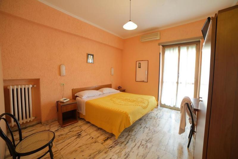 Domus Mea 3* Rome