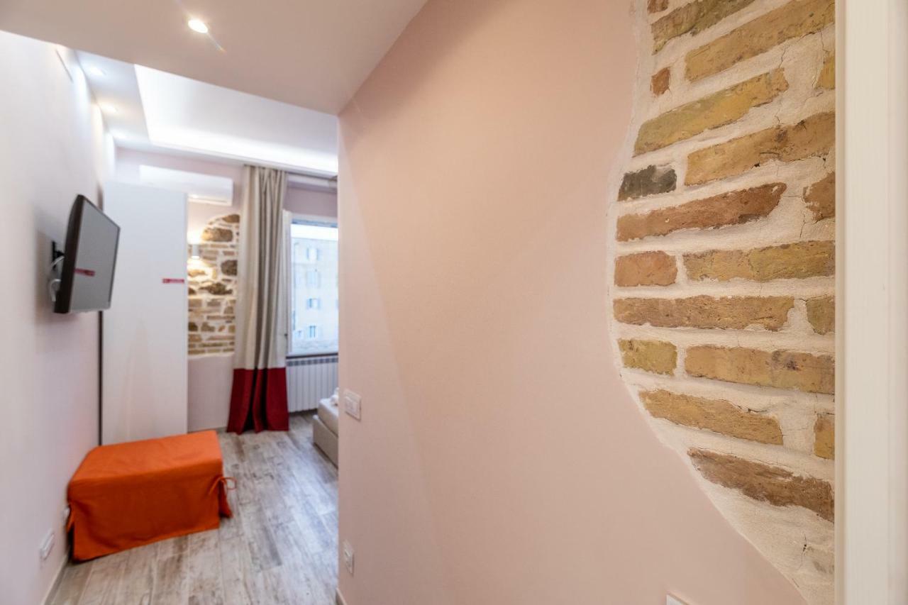 Zeus - Finestra Sul Vaticano Guest house *