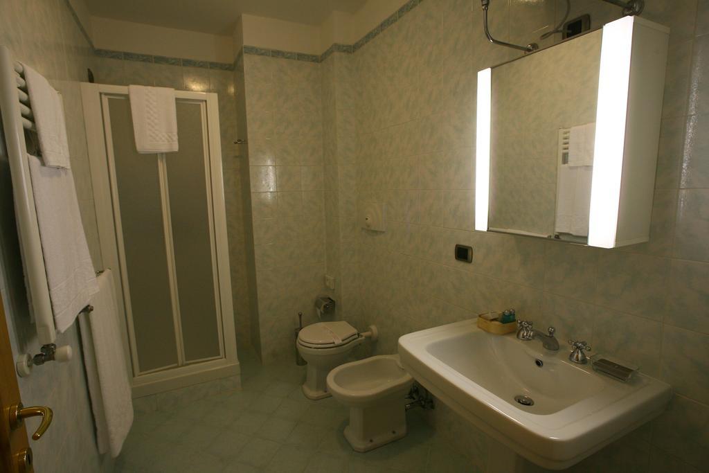 Lux Aparthotel