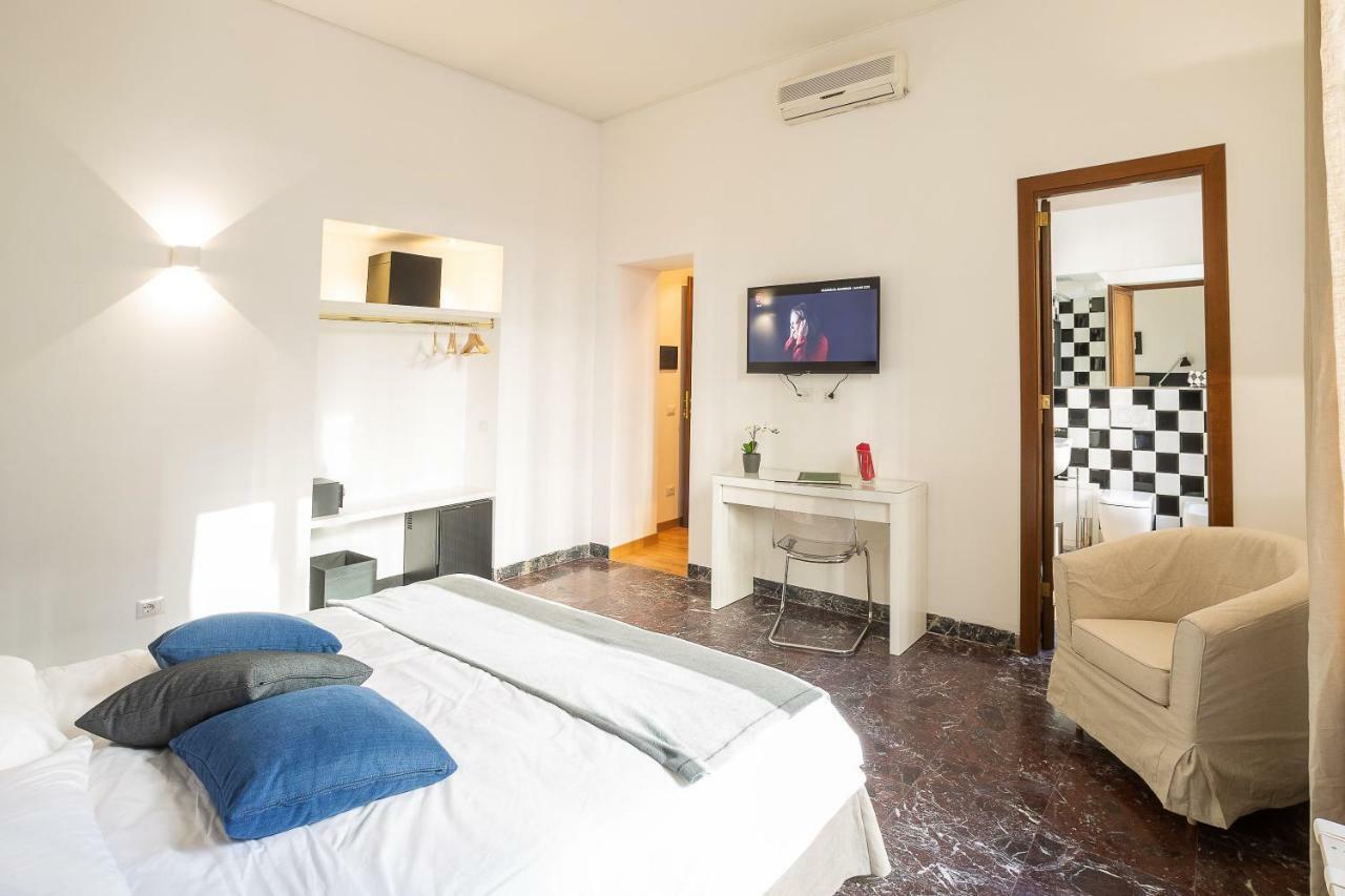Maison d'hôtes Lombardia40 Luxury Rome