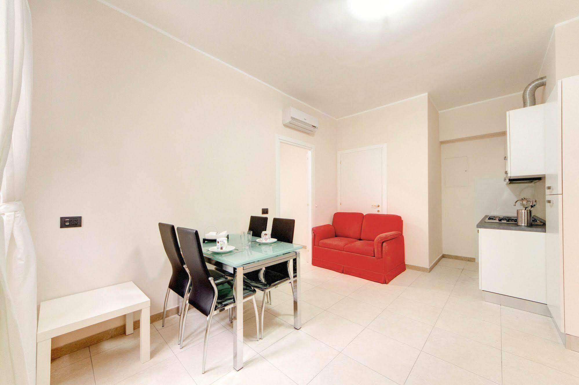 Apartment A - Cinecitta Rome