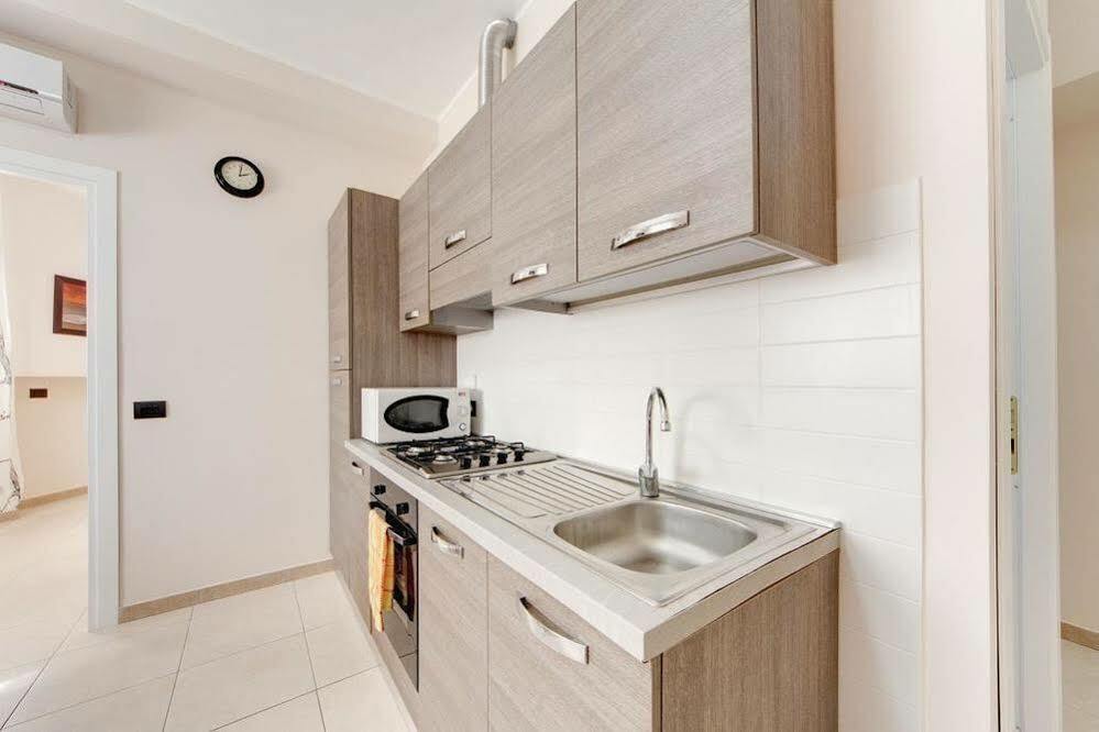 Apartment A - Cinecitta Rome