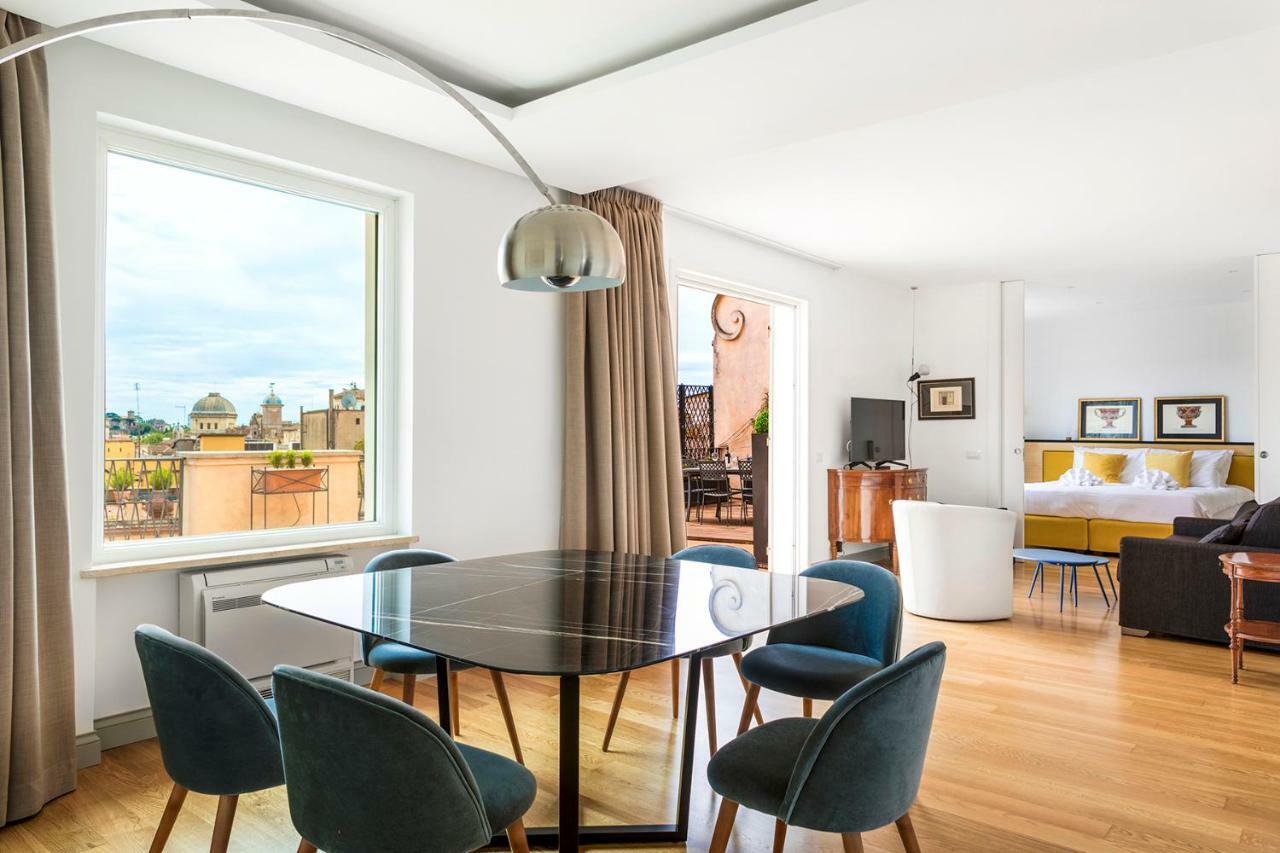 Penthouse Capitol Apartment