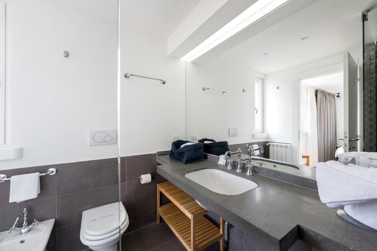 Penthouse Capitol Apartment Rome