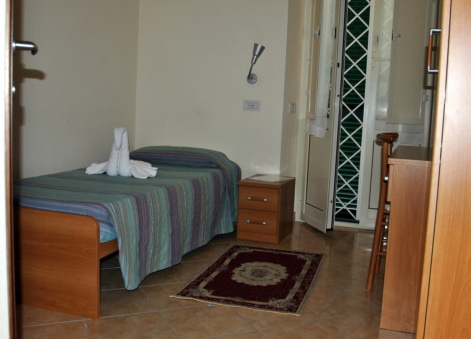 Guest house Casa Per Ferie Beato Rosaz 3*