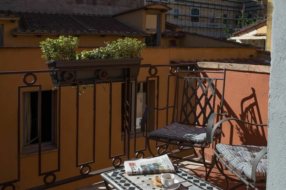 Navona Essence Hotel 3*