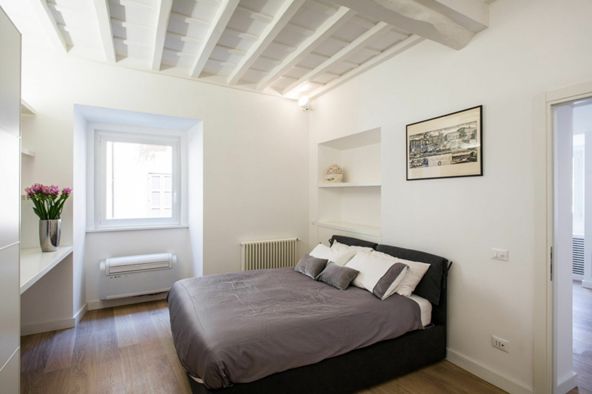 Orange Suites 3*