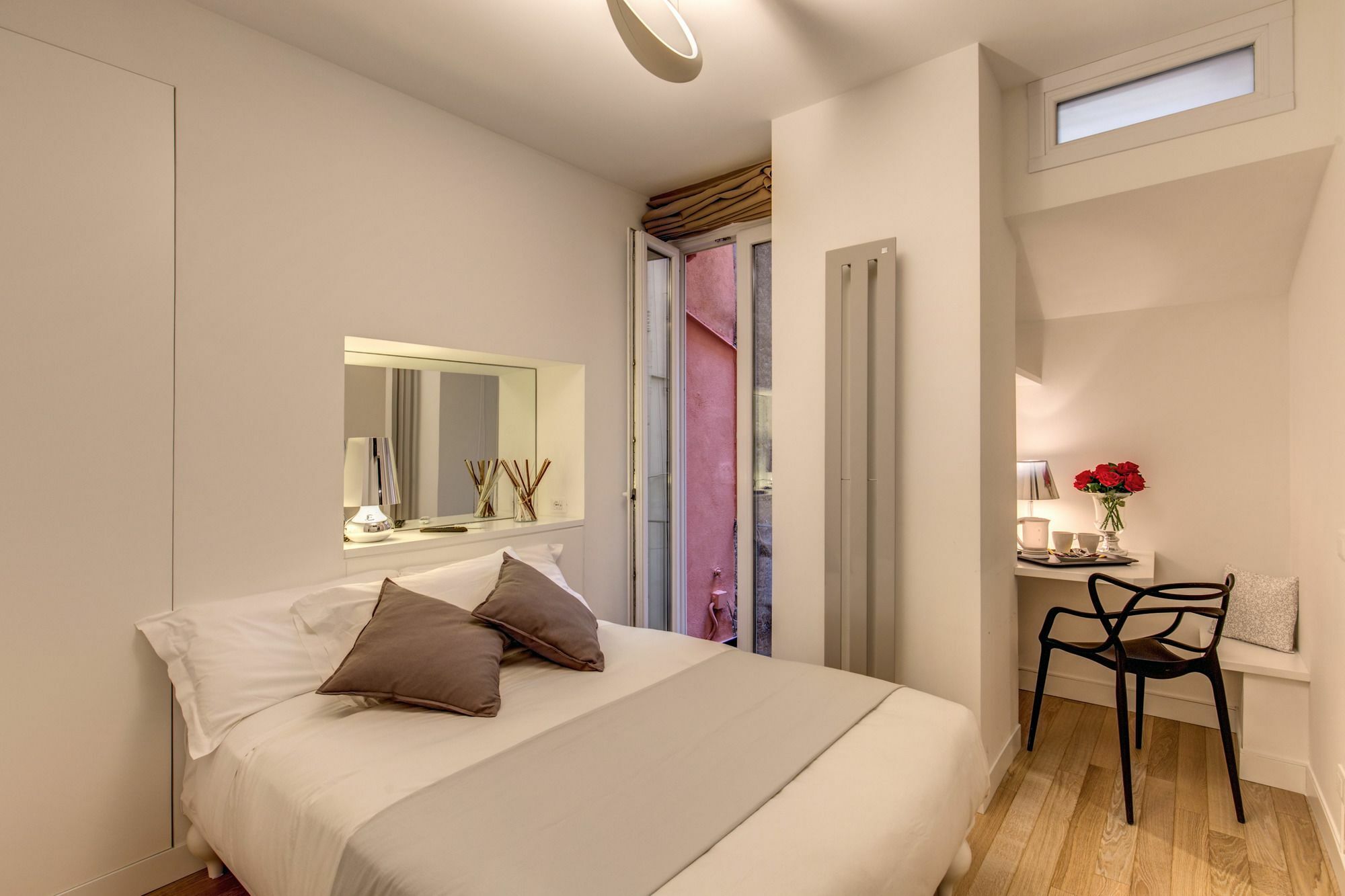 Orange Suites 3*
