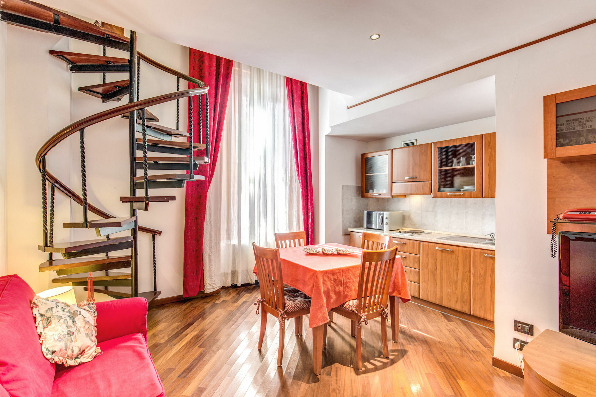 Marignoli Apartment
