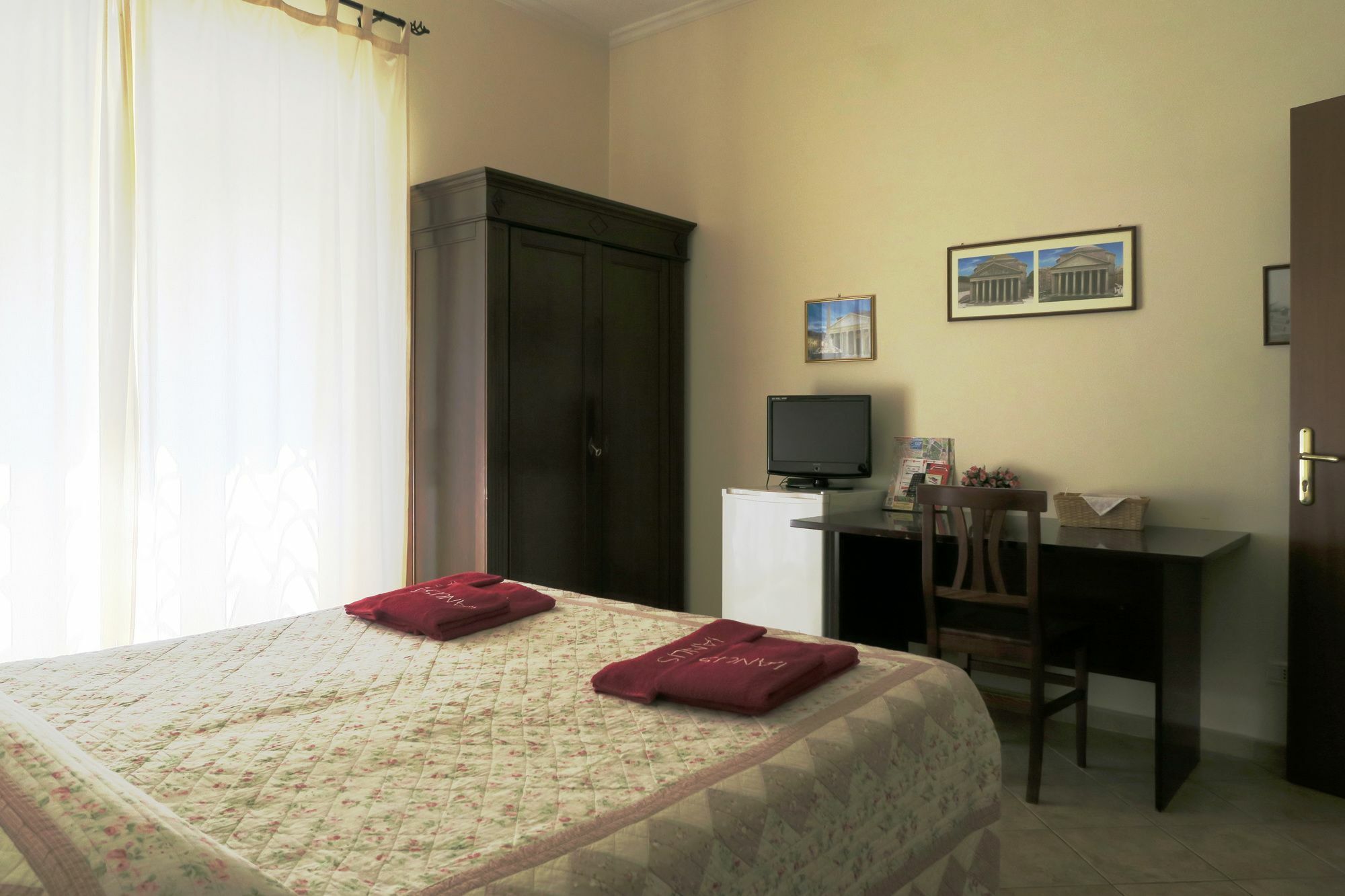 Guest house Ianus