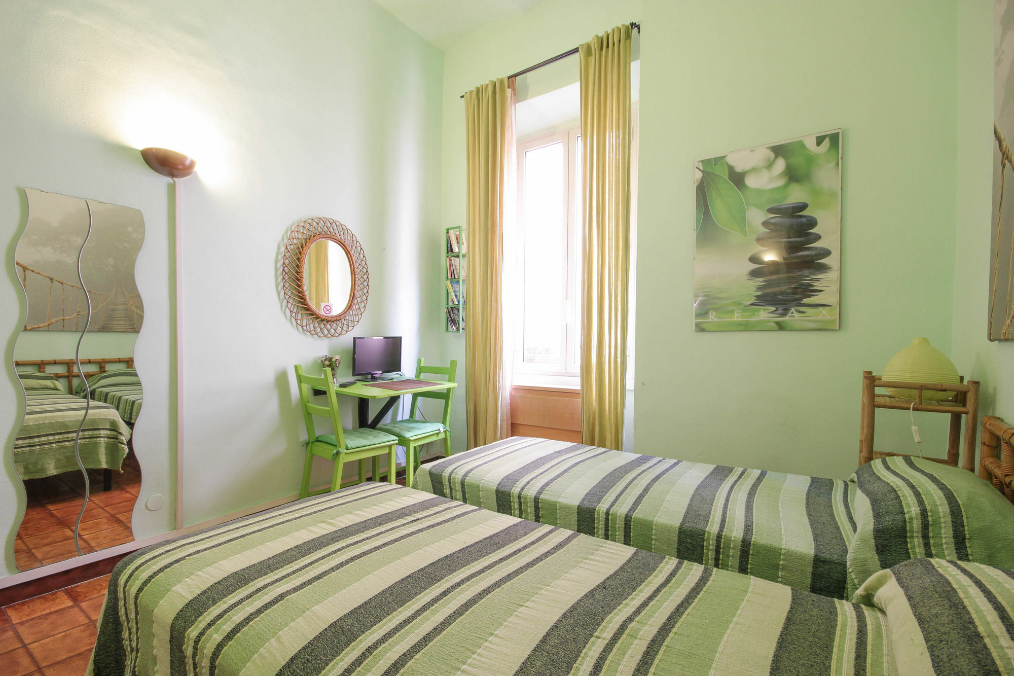 Sixbeds Guest house