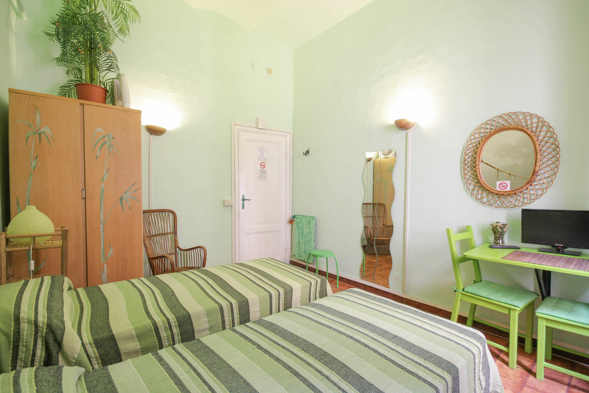 Guest house Sixbeds