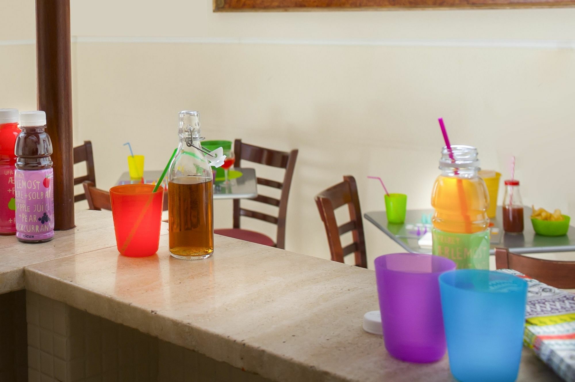 Budget Rooms Des Arts Hostel Rome