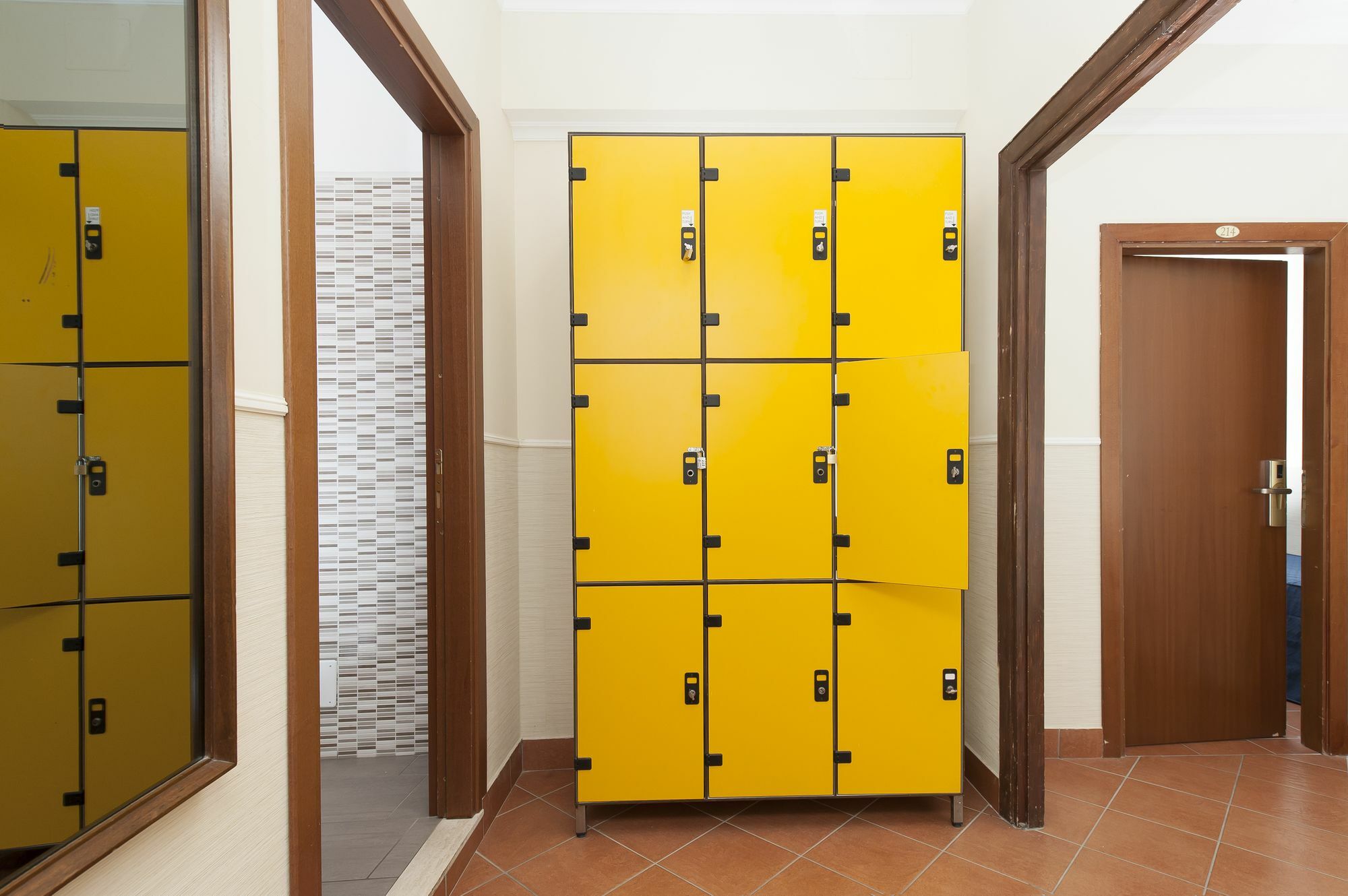 Hostel Budget Rooms Des Arts