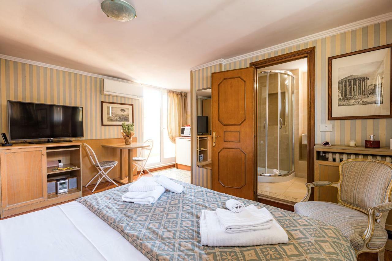 Aurelia San Pietro Hotel 4*