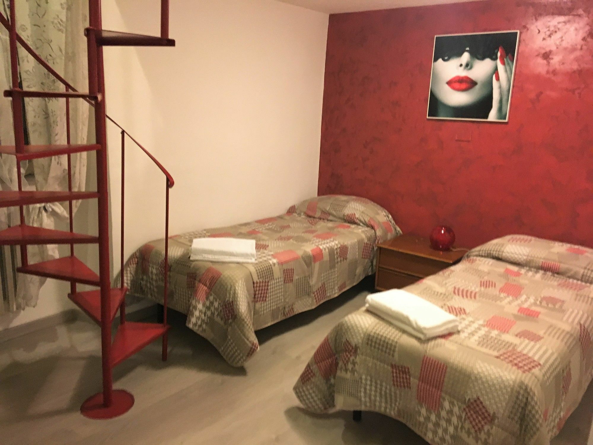 Couette-café Paradisio 3*