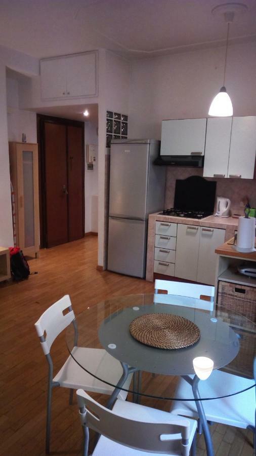 Apartment Appartamento Roma *