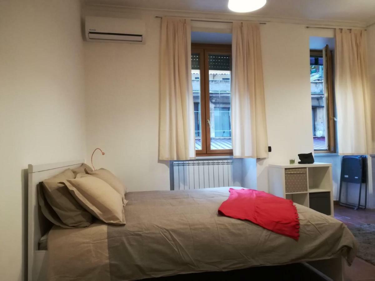 Metro Furio Camillo Apartment *