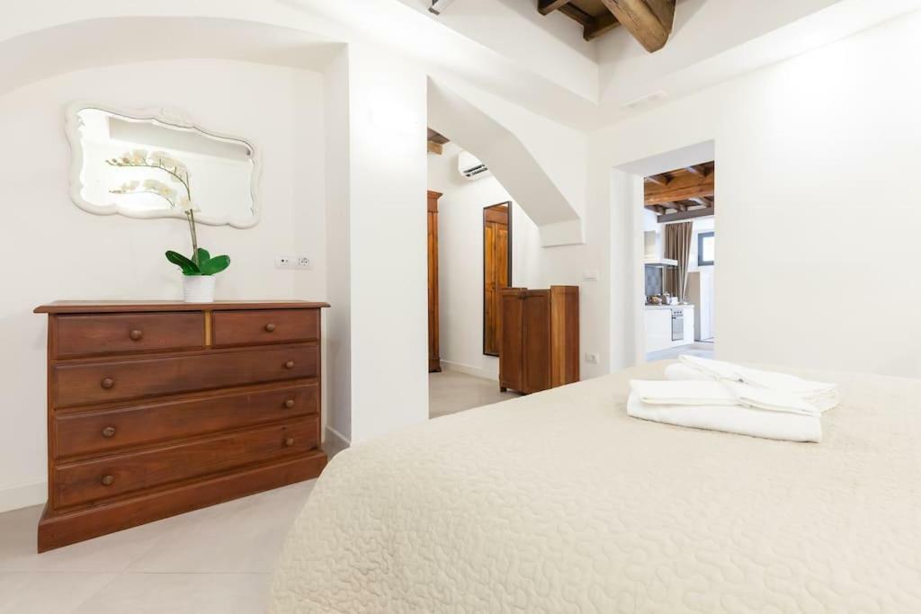 Maison Romana Loft Apartment Rome