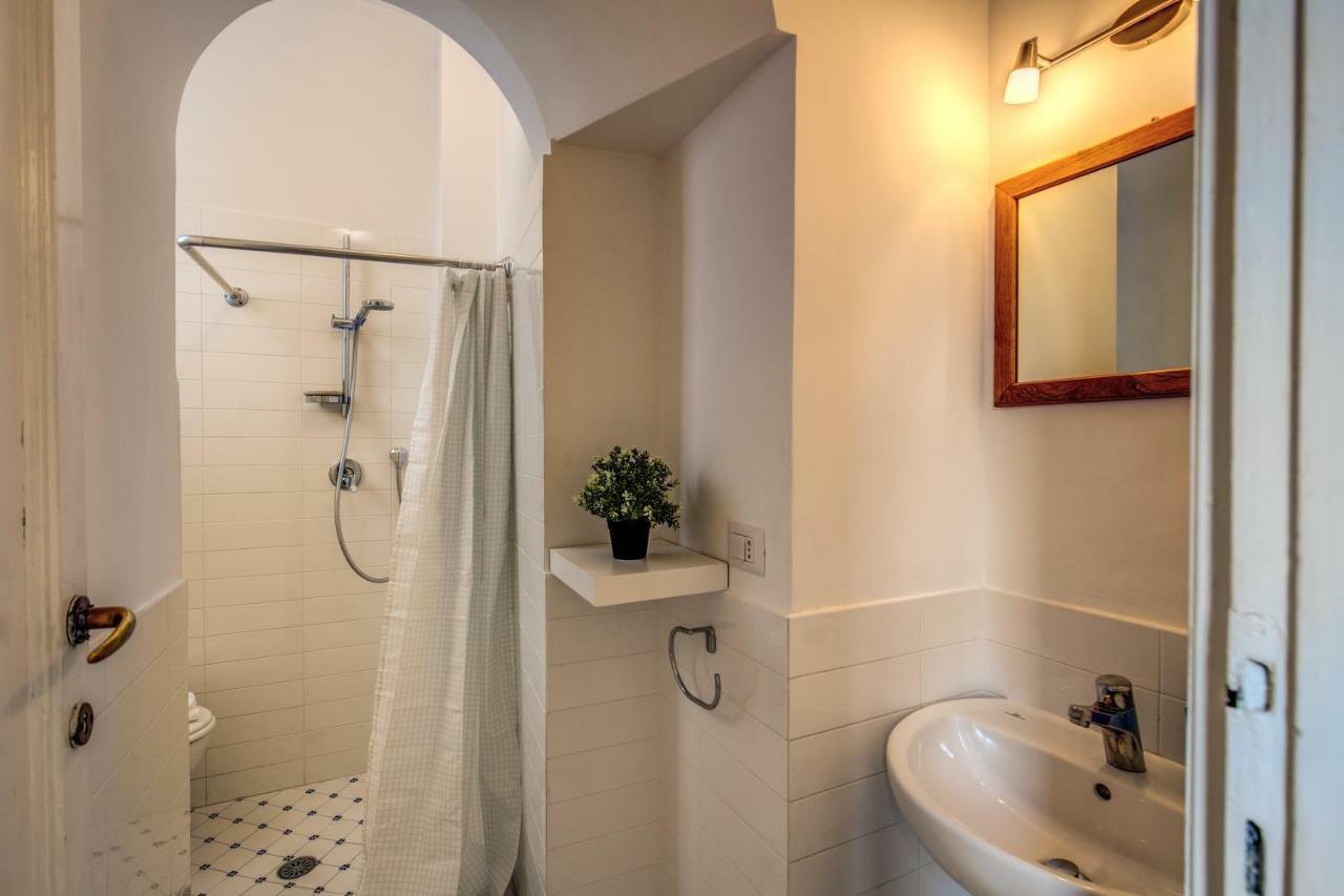 Campo Di Fiori 2 Bedroom Via Giulia Apartamento *