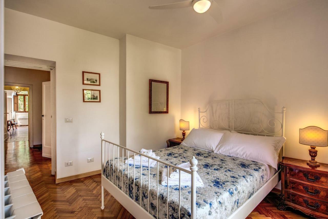 Campo Di Fiori 2 Bedroom Via Giulia Apartamento Roma