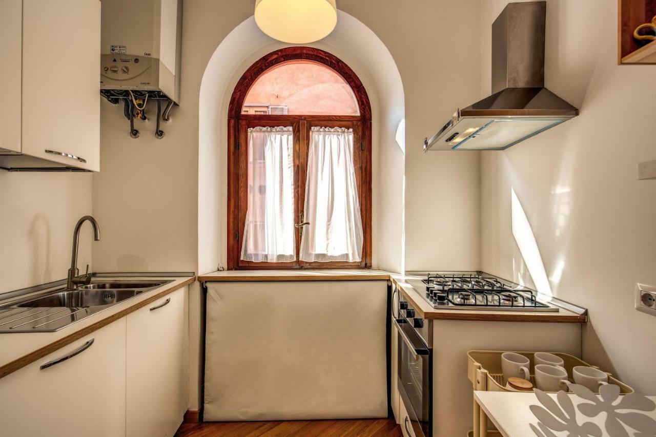Campo Di Fiori 2 Bedroom Via Giulia Apartamento