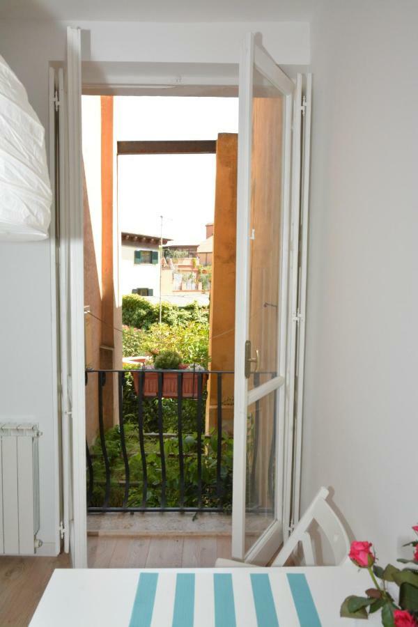 Holiday home Petit Bijou De Vatican-trastevere
