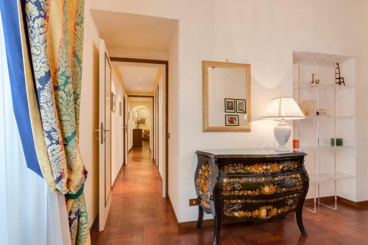 Vittoria Street Charming Apartment Rome
