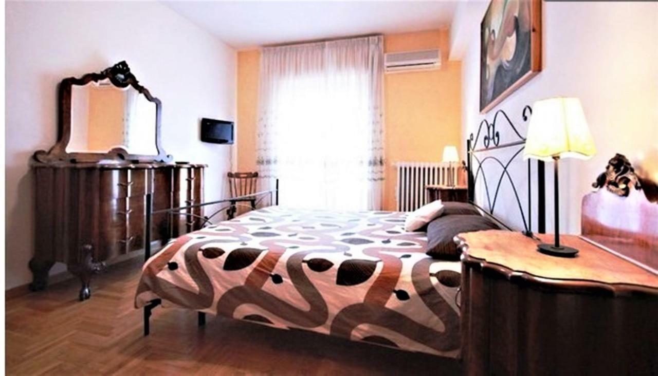 Julias Domus, T Apartment, Metro C Rome