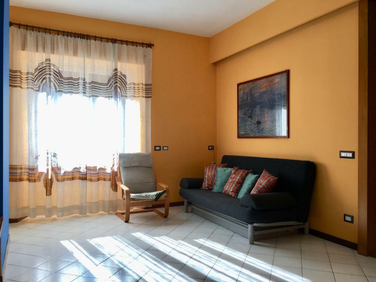 La Casa Colorata Ten Minutes To Colosseum Rome