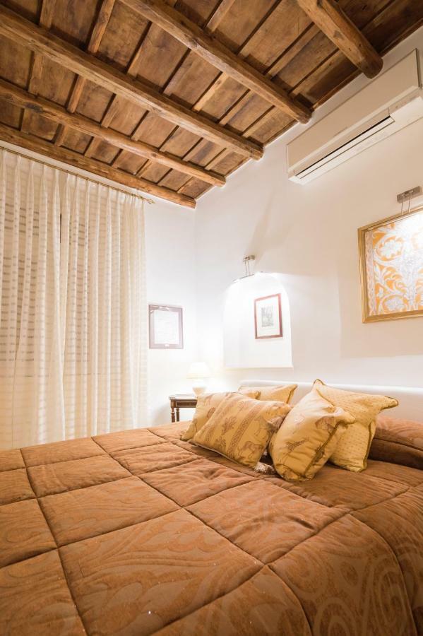 Apartment Portico D'ottavia Rome