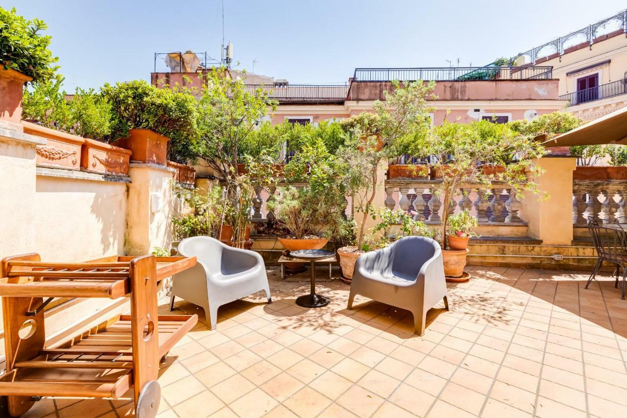 Colosseum Terrace