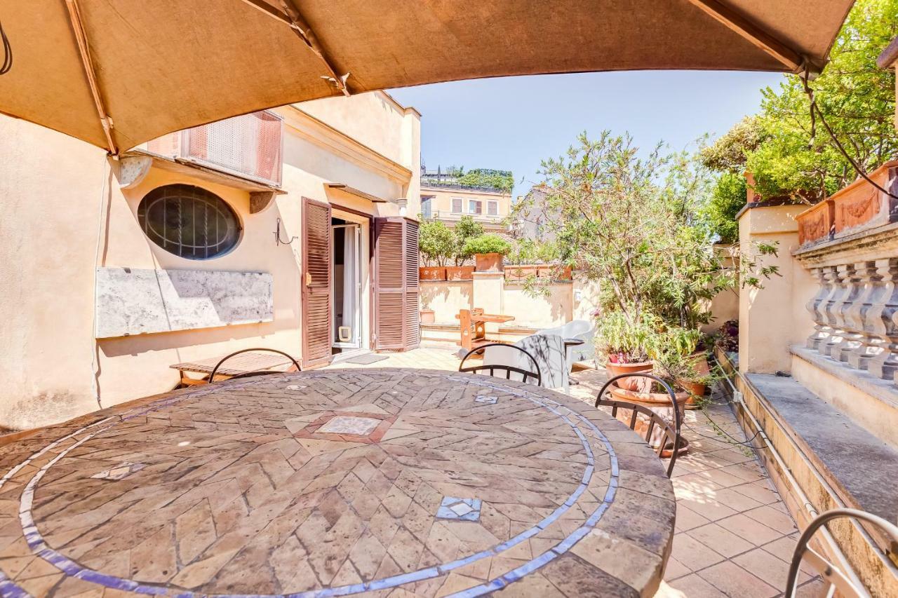 Colosseum Terrace Apartment *