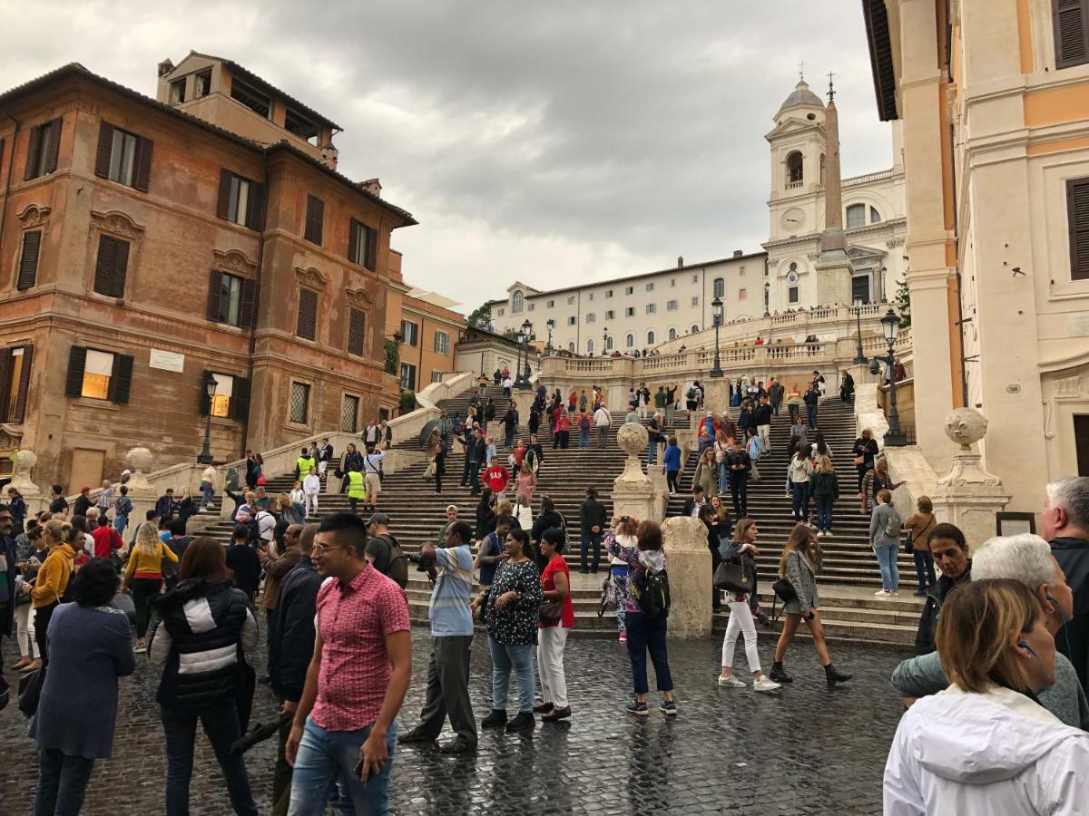 Visione Via Sant’andrea Delle Fratte, 36 *