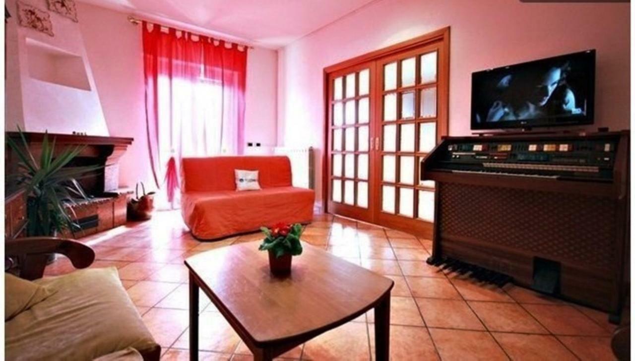 Julias Domus, T Apartment, Metro C * Rome