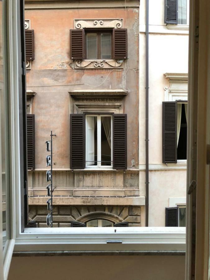 Visione Via Sant’andrea Delle Fratte, 36 Roma