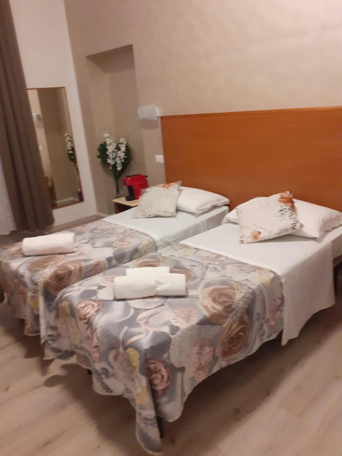 Napoleone Luxury Gasthuis