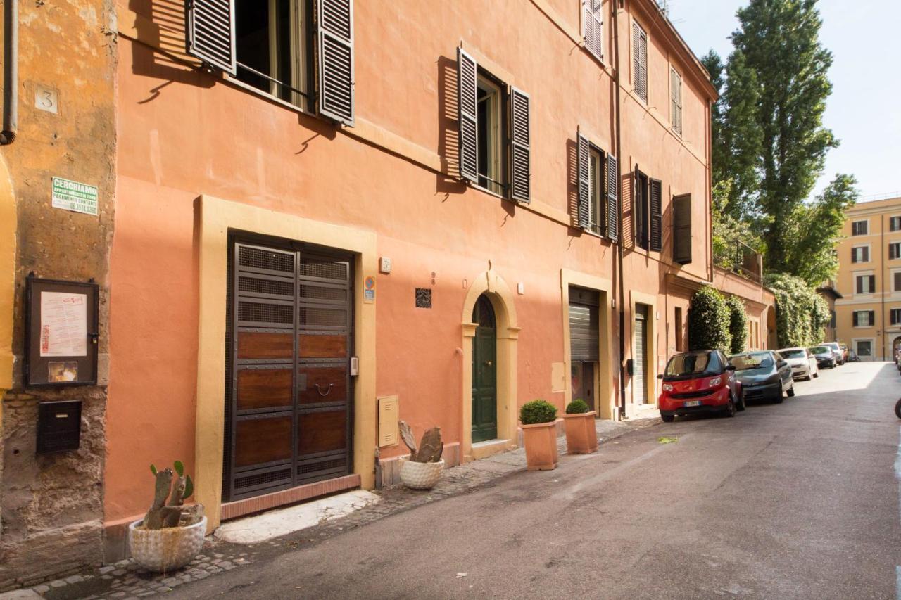 Trastevere Hyperloft & Garden Apartment *