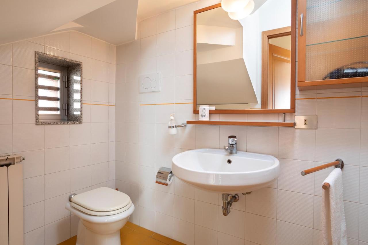 Appartement Anagnino White