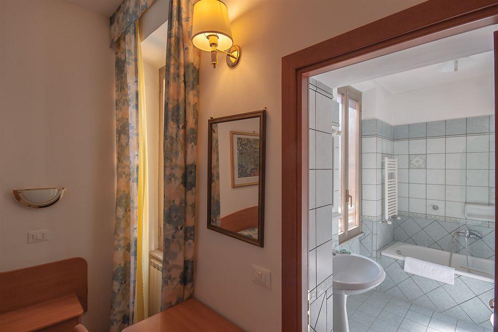 Tirreno Hotel 3*