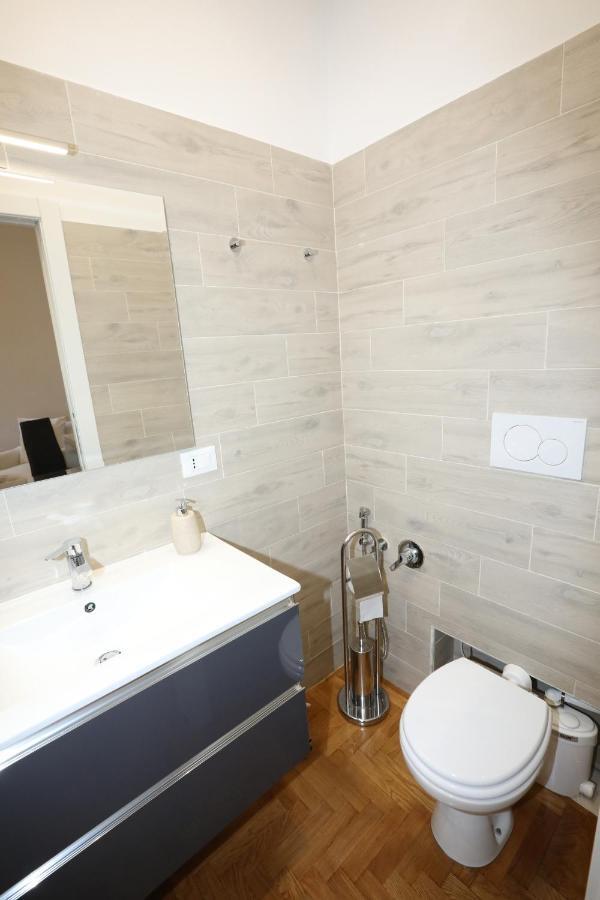 Unique Luxury And Bed & Breakfast Rome