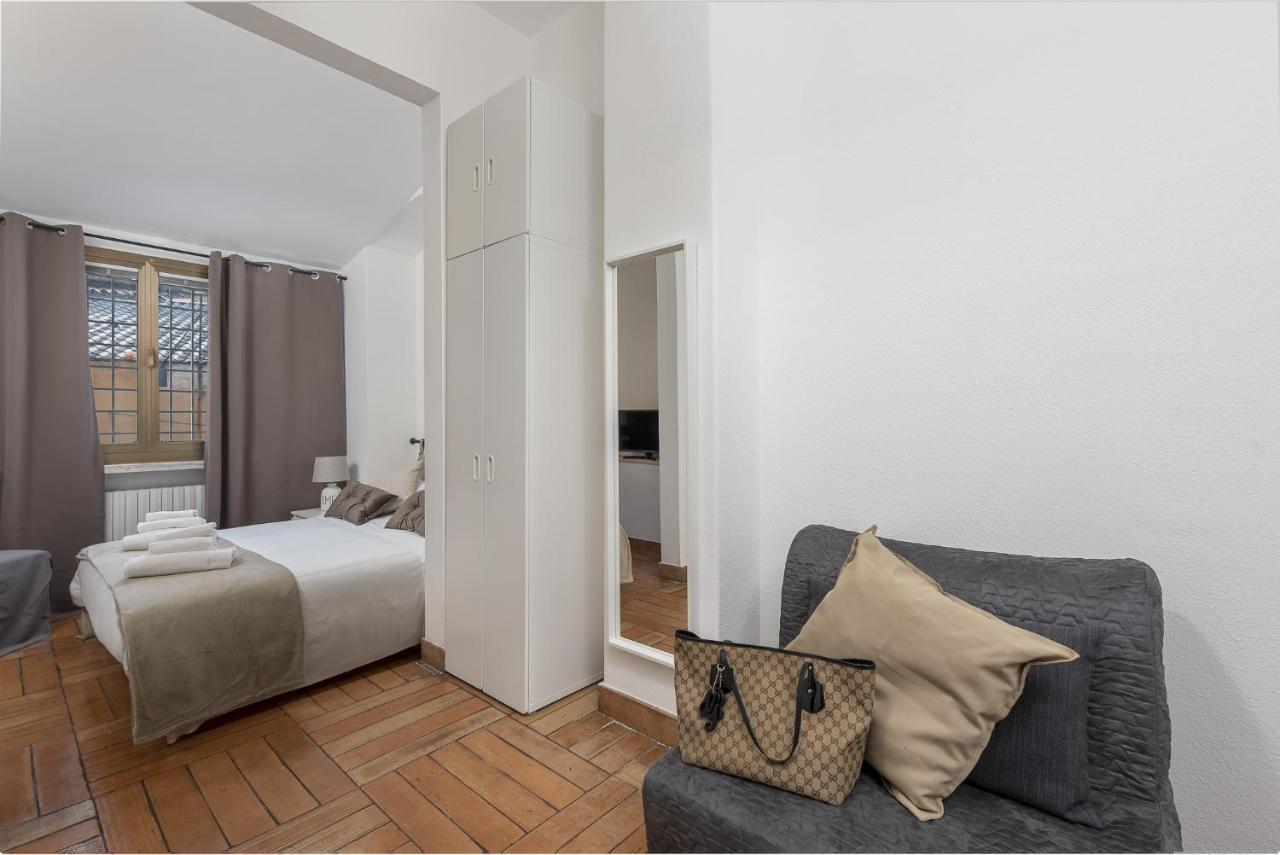 Take - Vatican Apartment