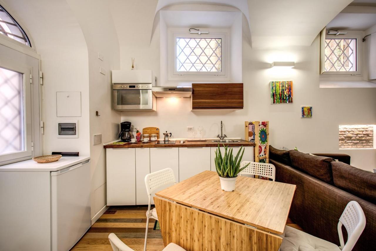 Fresh House Navona * Rome