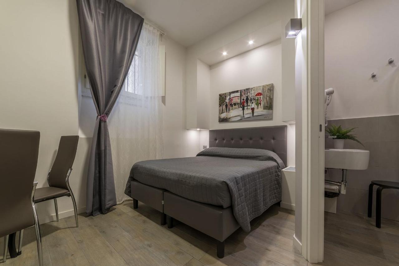 Domus Mazzini 2* Rome