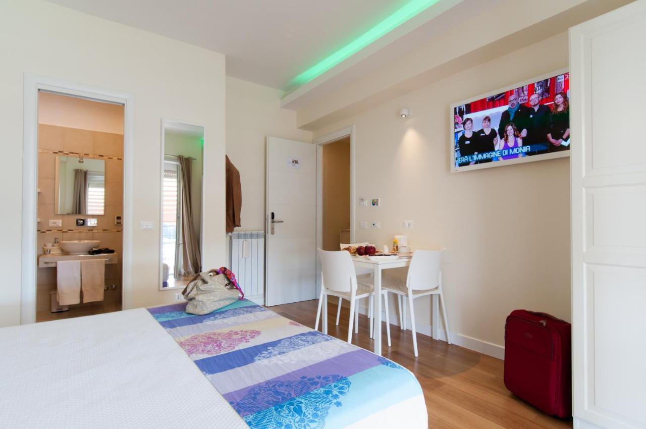 Tre Civette Sul Como Bed & Breakfast