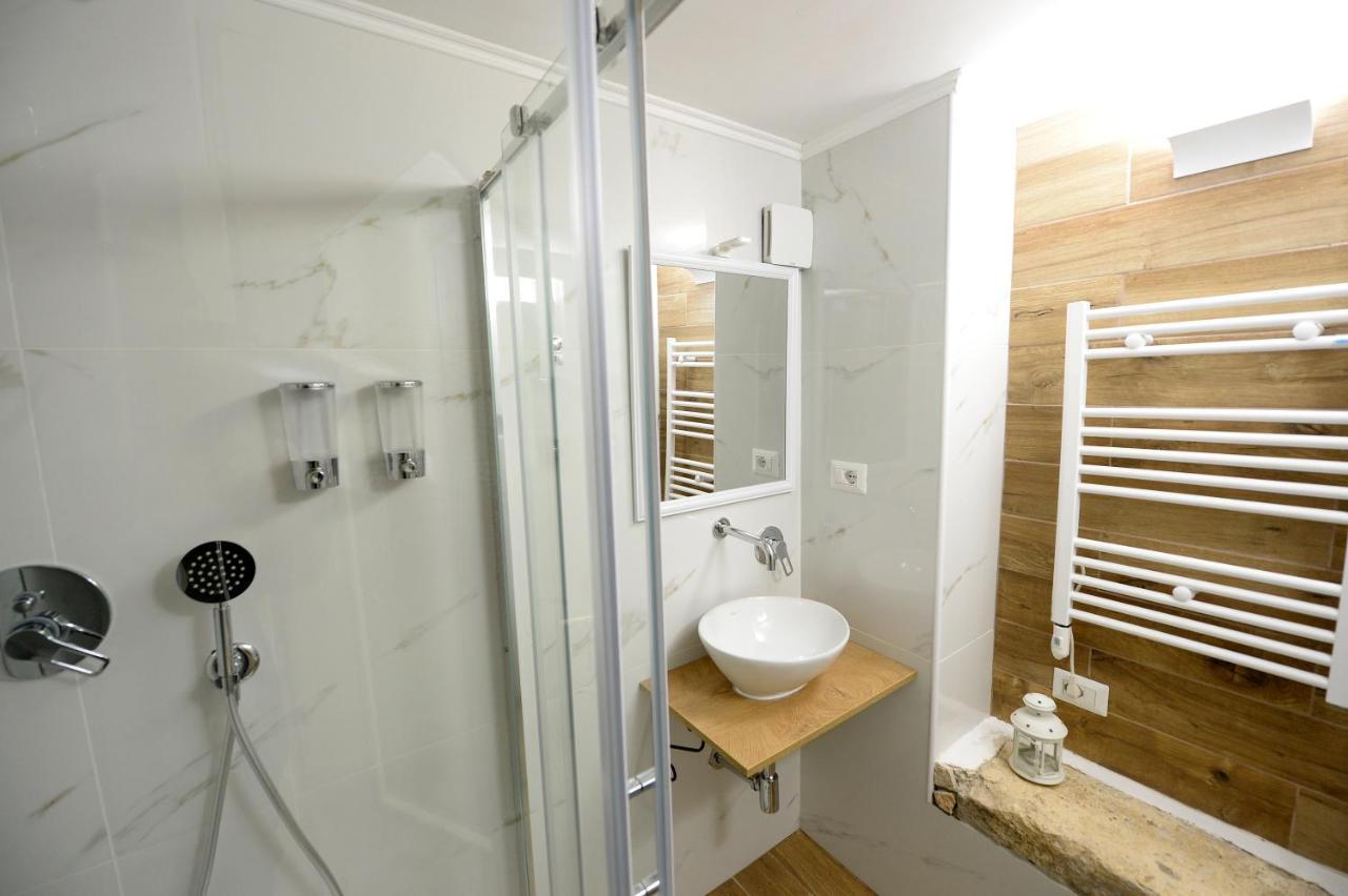 Easy Holidays - Spagnoli Rome