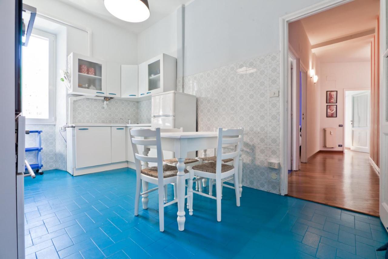 Porta Portese Colorful Flat