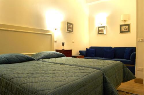 Domus Mazzini Bed & Breakfast Rome