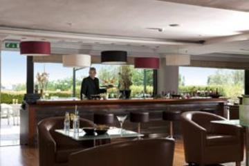Courtyard By Marriott Central Park Hotel 4*