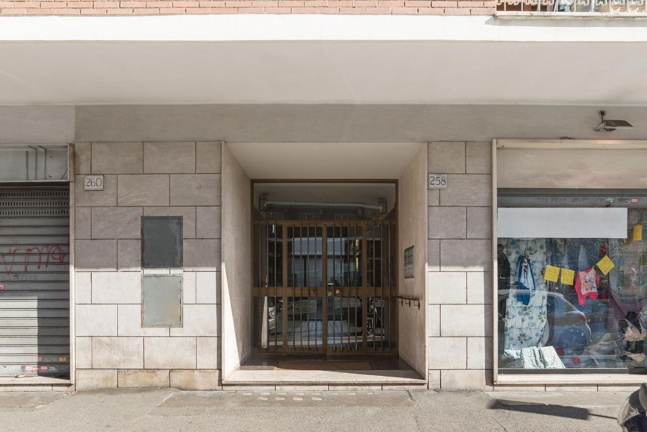 Pigneto & Malatesta Subway Flat Rome